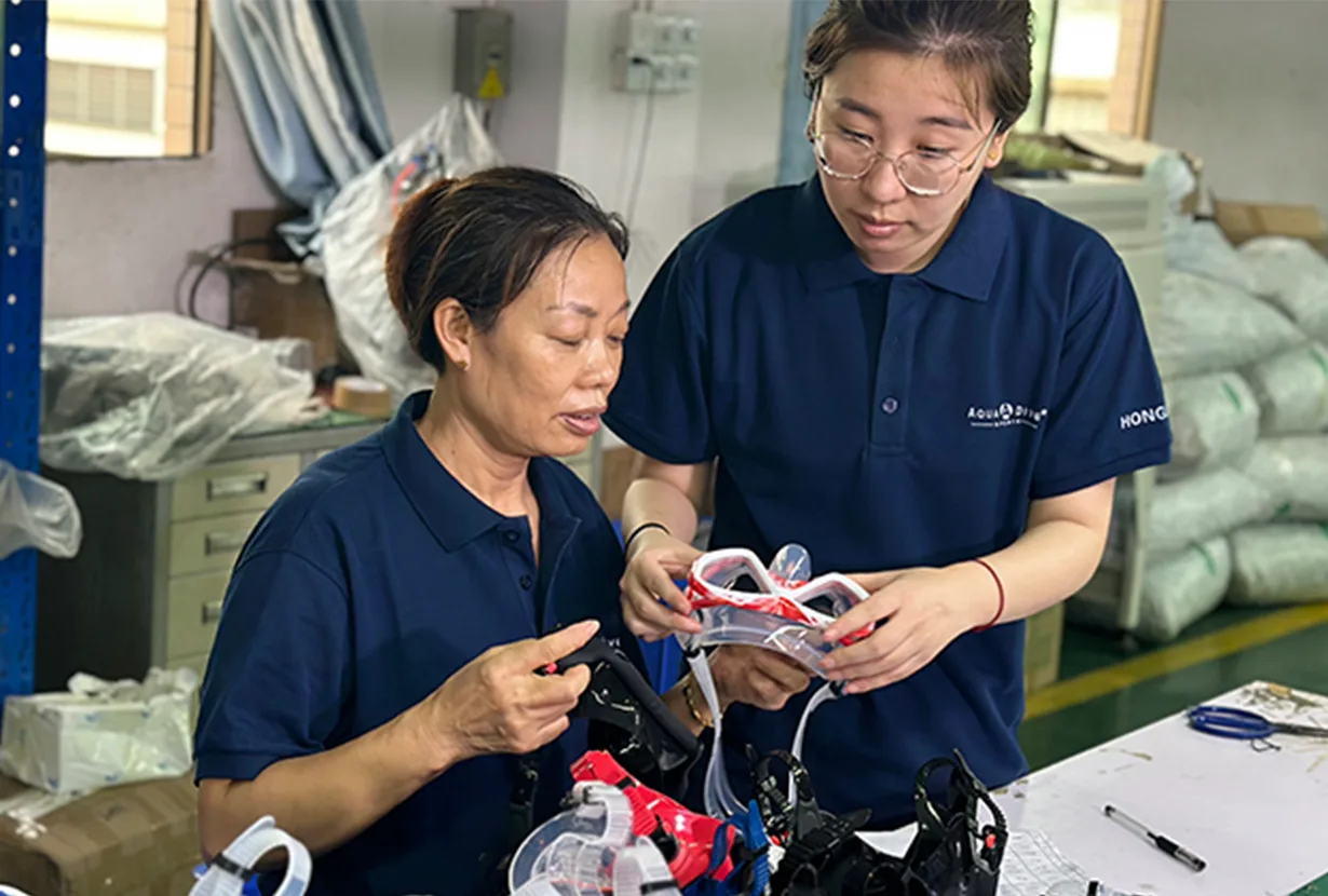 How to choose the best OEM scuba diving Mask factory